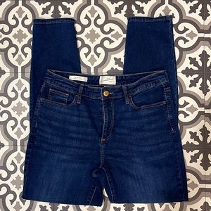 Universal Thread Jeans